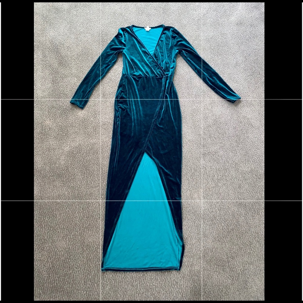 Green Low Cut Velvet Dress